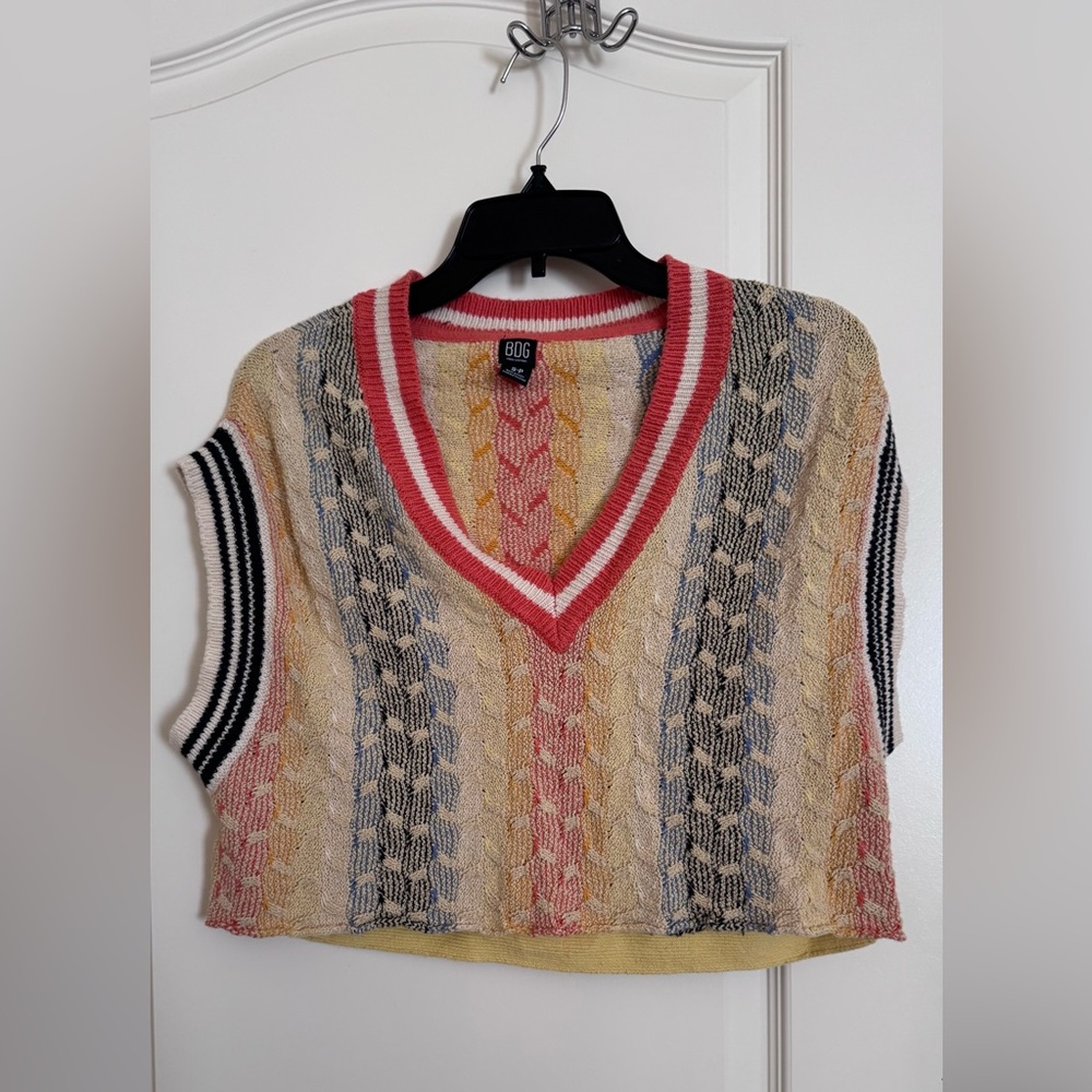 Urban Outfitters BDG Vest size S